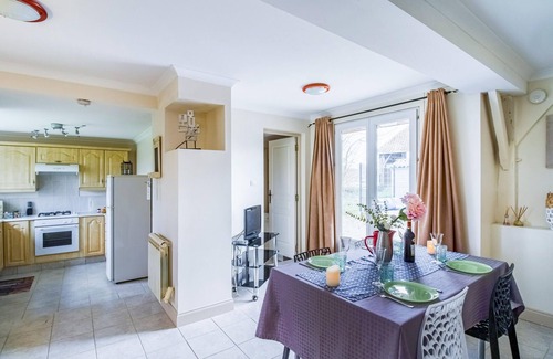 Savignac-sur-Leyze Maison | Gorgeous home in Savignac-sur-Leyze