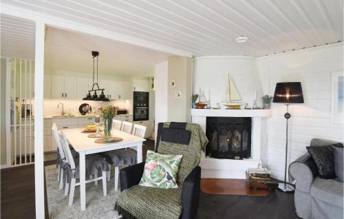 Hjo Maison | Cozy Home In Hjo With Wifi