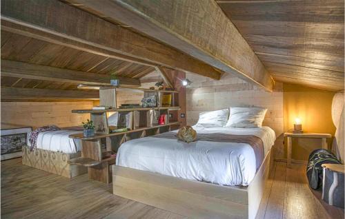 Les Fosses Maison | Cozy Home In Les Fosses With Kitchen