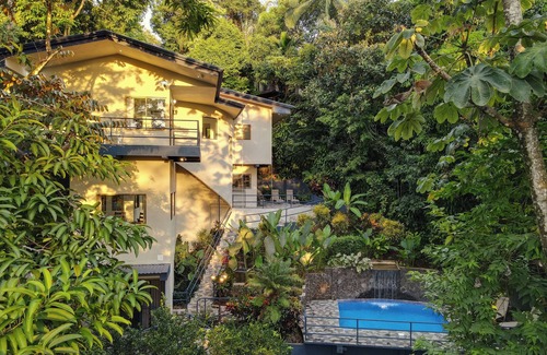 Manuel Antonio Maison | 3 chambres / récemment rénové / à distance de marche des restaurants de Manuel Antonio