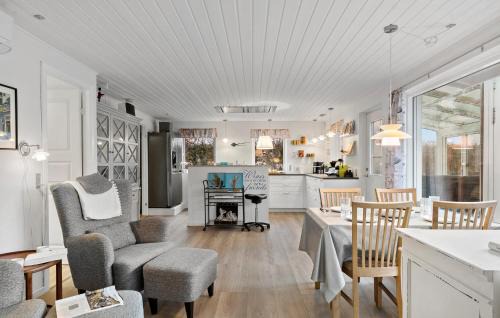 Mariager Maison | Cozy Home In Mariager With Wifi