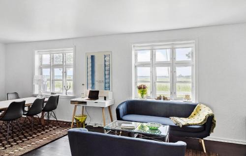 Norre Alslev Maison | Cozy Home In Nørre Alslev With Wifi