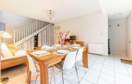 Quartier Doulon-Bottiere Maison | Cozy Home In Nantes With Wifi