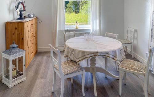 Ormaryd Maison | Cozy Home In Ormaryd With Wifi