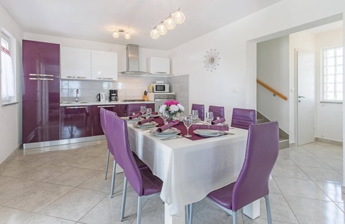Muntic Maison | Magnifique maison de 3 chambres à Pula