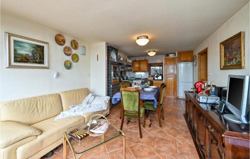 Velika Pisanica Maison | Cozy Home In Ribnjacka With Kitchen