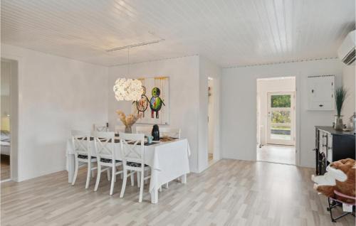 Hulsig Maison | Cozy Home In Skagen With Kitchen