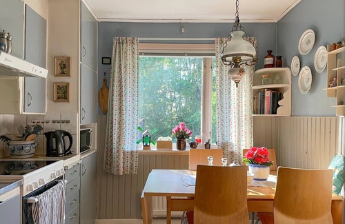 Ronninge Maison | Maison confortable à Strömsnäsbruk avec.