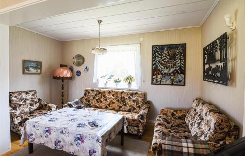 Grunnebo Maison | Cozy Home In Vänersborg With Wifi