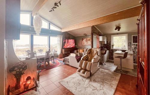 Gjengstoa Maison | Cozy Home In Vevang With Sauna