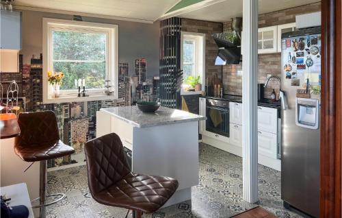Gjengstoa Maison | Cozy Home In Vevang With Sauna