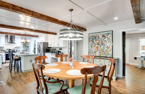 Highlands Hills Maison | Cozy home, just minutes from Main St.