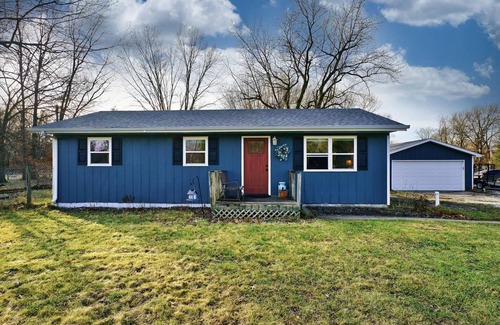 Thayer Maison | Cozy Home Near 231 with Open Living & Full Kitchen