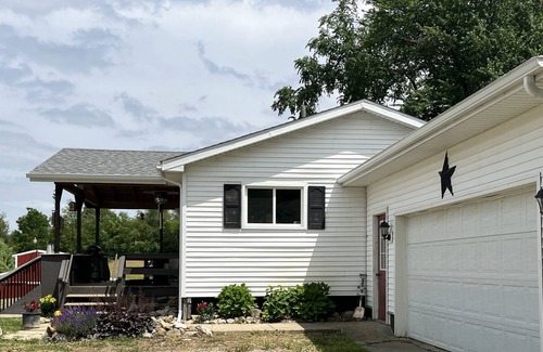 Manitou Beach-Devils Lake Autre | Cozy home on 5 acres just two minutes from two beautiful lakes