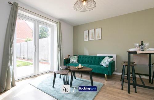 Colchester Maison | Cozy House By AR Properties Short Lets & Serviced Accommodation Colchester