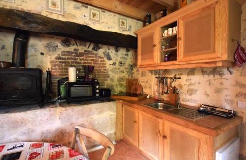 Bon-Encontre Maison | Cozy House in Lot with Pool and Terrace