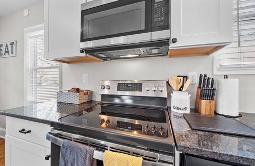 Greensboro Maison | Cozy house in Fisher park