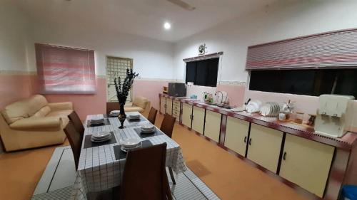 Larut Maison | Cozy House in Taiping