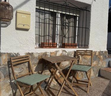 Aigues Maison | Cozy House in the Mountains with Sea Views