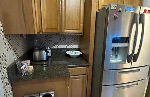 Colinas de Miramar Appartement | Cozy house near SJ w/ light 24/7