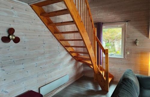 Rolvsnes Maison | cozy house with boat dock, sauna - FJORDTID