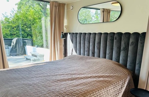 Tyreso Maison | Cozy house with sea view and terrace just 20 minutes from Stockholm City center