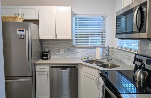 South Lamar Maison | Cozy in Heart of S. Lamar