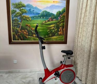 Taman Desa Tebrau Maison | Cozy Johor Bahru Home with Family Room and unblock balcony View