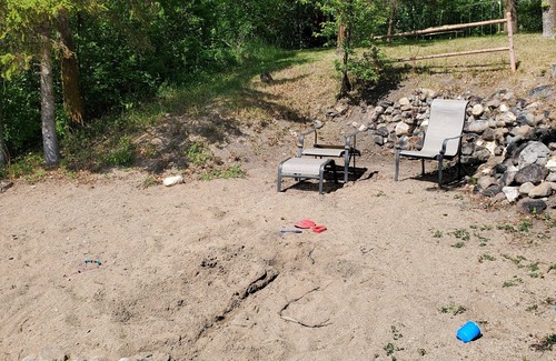 Bottineau Cabine | Cozy Lakefront Cabin