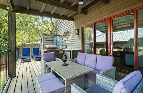 Spicewood Maison | Cozy Lake Cabin - 1BR Pickleball BBQ & Firepit