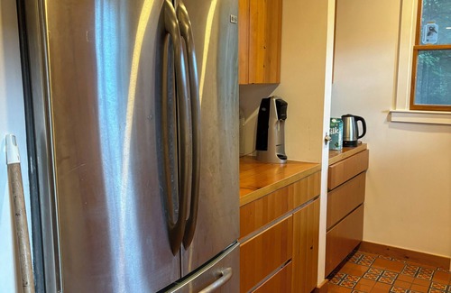 Roscoe Maison | Cozy Lake House in Charming Roscoe: Your 3-Bedroom Getaway