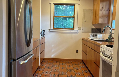 Roscoe Maison | Cozy Lake House in Charming Roscoe: Your 3-Bedroom Getaway