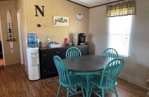 Cookson Maison | Cozy lake retreat at Tenkiller Lake. Relax and enjoy the beautiful lake.