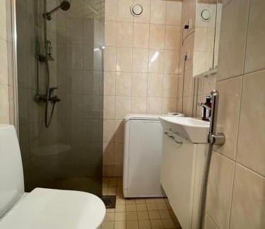 Kuopio Maison | Cozy lake view room by city center
