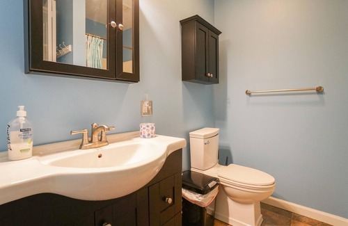 Monticello Maison | Maison-Appartement-Salle de bain privée séparée-Vue sur Lac-3 Bedroom House