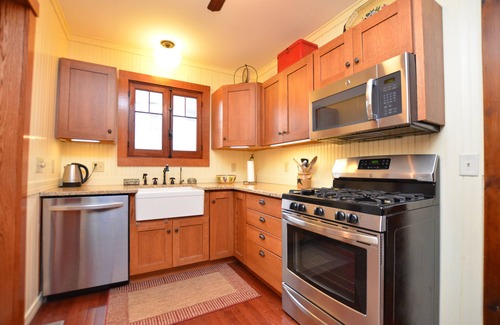 Hammondsport Cottage | NOUVEAU sur VRBO! Bord du lac!