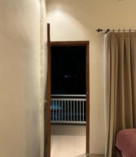Dalung Maison | Cozy Little Stay near Canggu on 2nd floor - include 2 Bed Room with Living Room