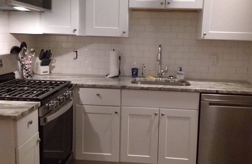 Biddeford Maison | Cozy Loft for 4, 2 min to beaches, UNE, town, dining, outlets, fishing, hiking..