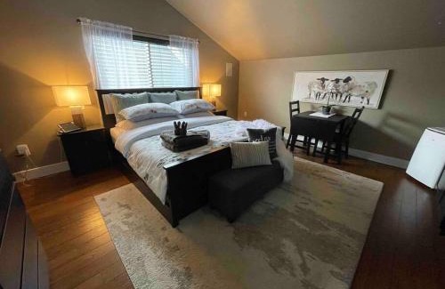 Gibsons Appartement | Cozy loft in Upper Gibsons