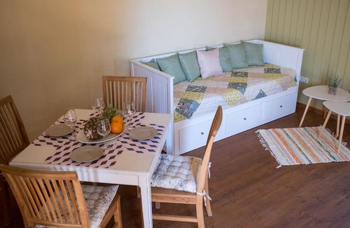 Viljandi Parish Appartement | Cozy loft with balcony directly by the lake
