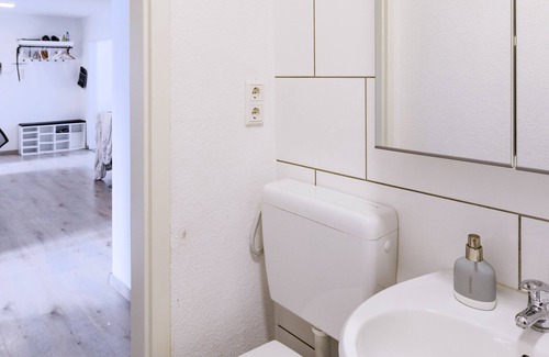 Duisburg City Center Maison | Cozy Loft with Mercatorstraße wiev Wi-Fi - Netflix