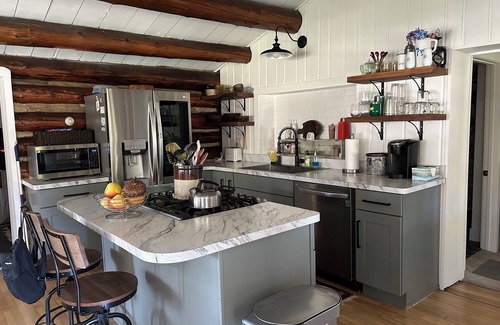 East Jordan Cabine | Cozy Log Cabin on the Jordan River... 20 minutes from Boyne Mountain!