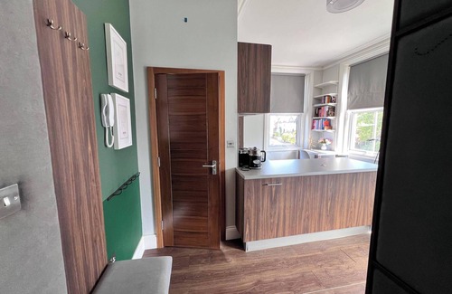 Fortis Green Appartement | Cozy London Apartment With Great Location