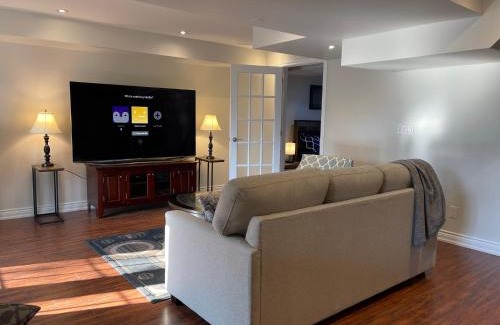 Meadowvale Village Appartement | Cozy Lovely Ravine facing Suite.
