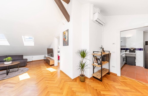 Stare Mesto Appartement | Cozy Luxe Home at the Heart of Old Prague Centre