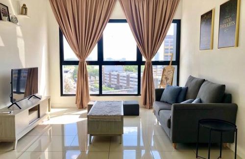 Bandar Puteri Puchong Appartement | Cozy Mayfair Homestay