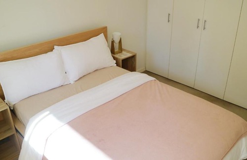 Waitara Appartement | Cozy Minimalist 1 Br Apt near Hornsby mall & trains