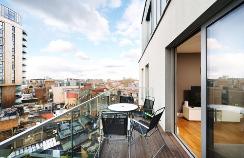 Islington Appartement | Cozy Modern 3 Bed 2 Bath Flat in East London . Family & Pet-freindly
