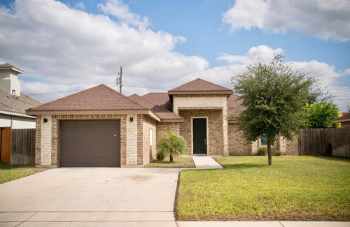 Edinburg Maison | Cozy & Modern 3BR House Edinburg, Texas