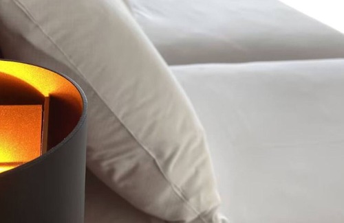 Zevenbergen Hôtel | Cozy & Modern Family Room Near Pinkpop Festival, SnowWorld & More!